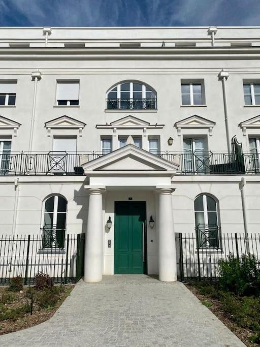 Suite Cartier Near Disneyland Paris 塞里斯 外观 照片