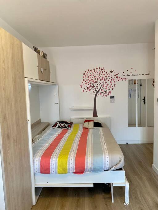 Suite Cartier Near Disneyland Paris 塞里斯 外观 照片